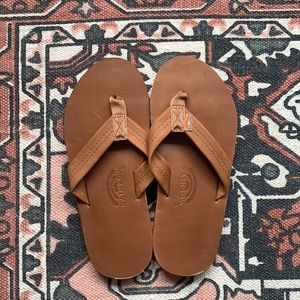 Redwood wide strap Rainbow sandals